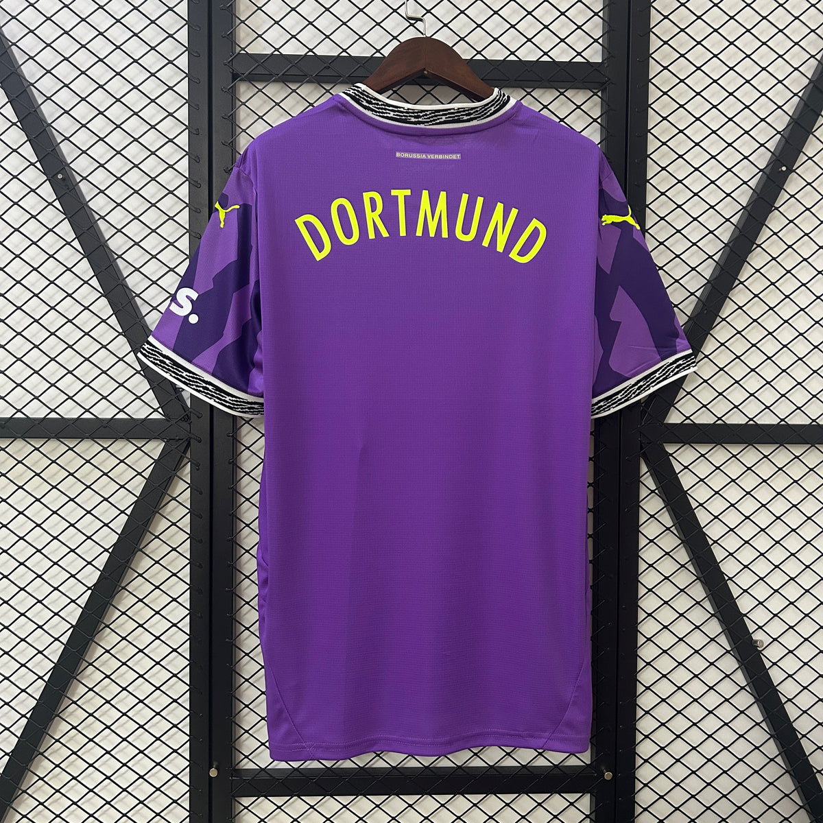Camiseta Borussia Dortmund Portero Morado 2024/25 Versión Fan