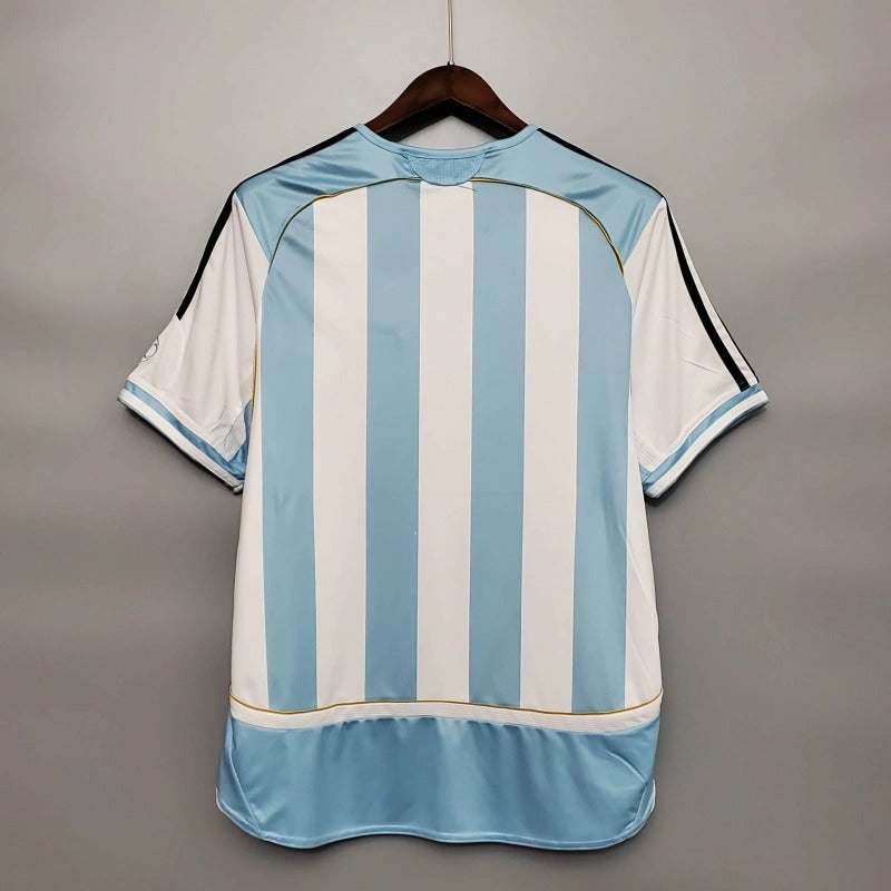Camiseta Argentina Local Retro 2006 Versión Fan
