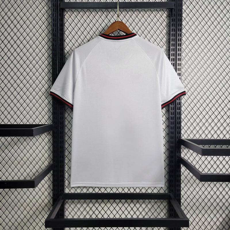 Camiseta Bayer 04 Leverkusen Visita 2023/24 Versión Fan