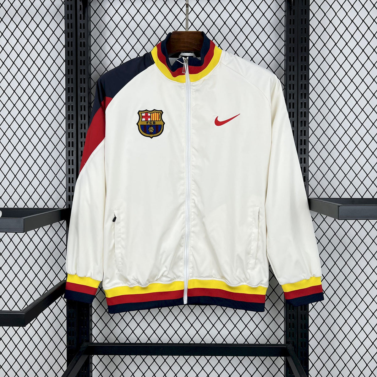 Barcelona Cortavientos Blanca 1994/95