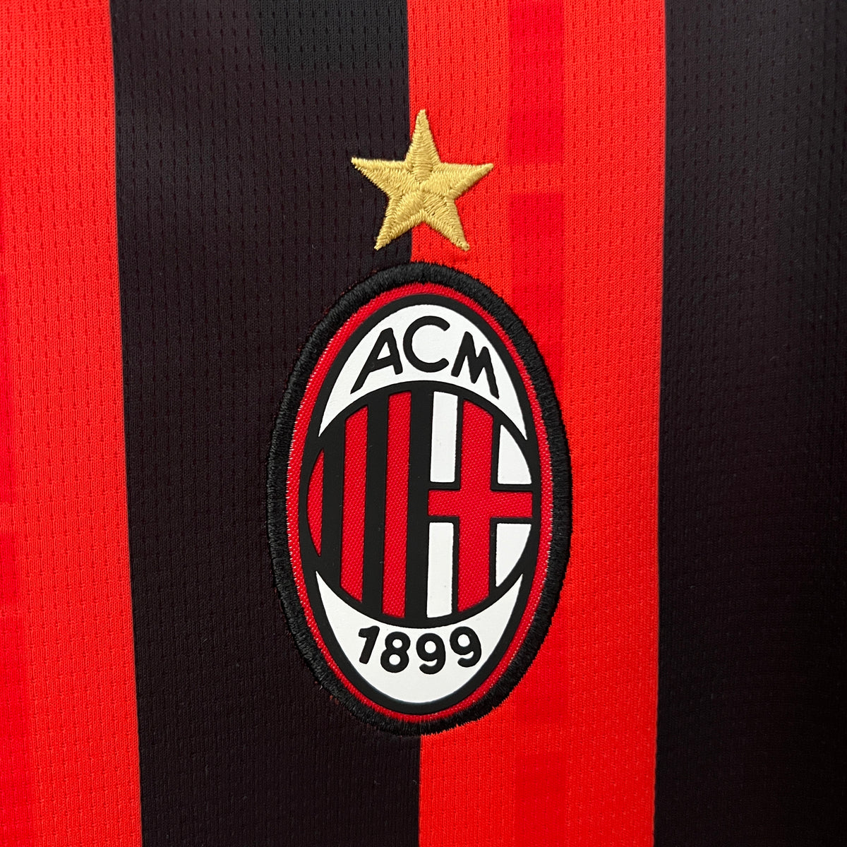 Camiseta AC Milán Local 2024/25 Versión Fan