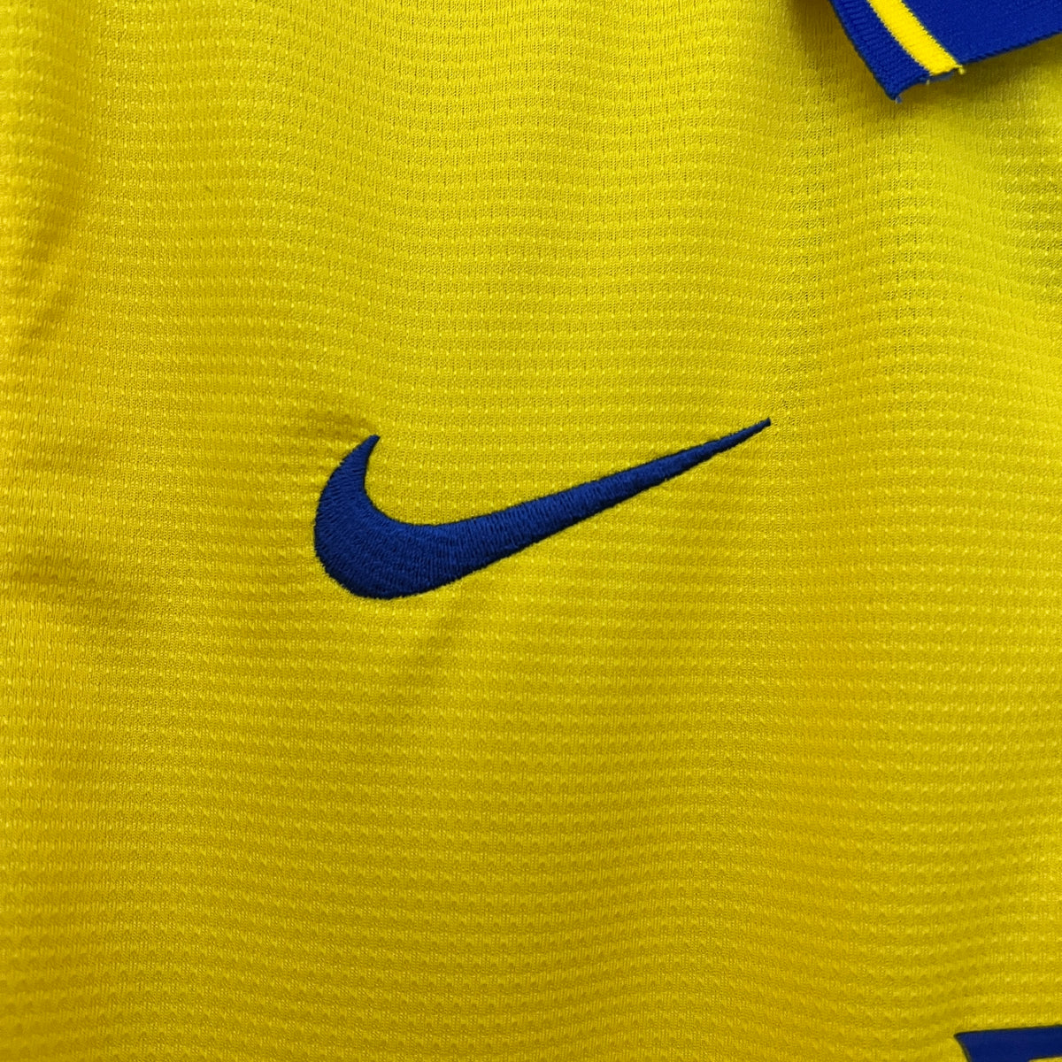 Camiseta Arsenal Visita Retro 2013/14 Versión Fan