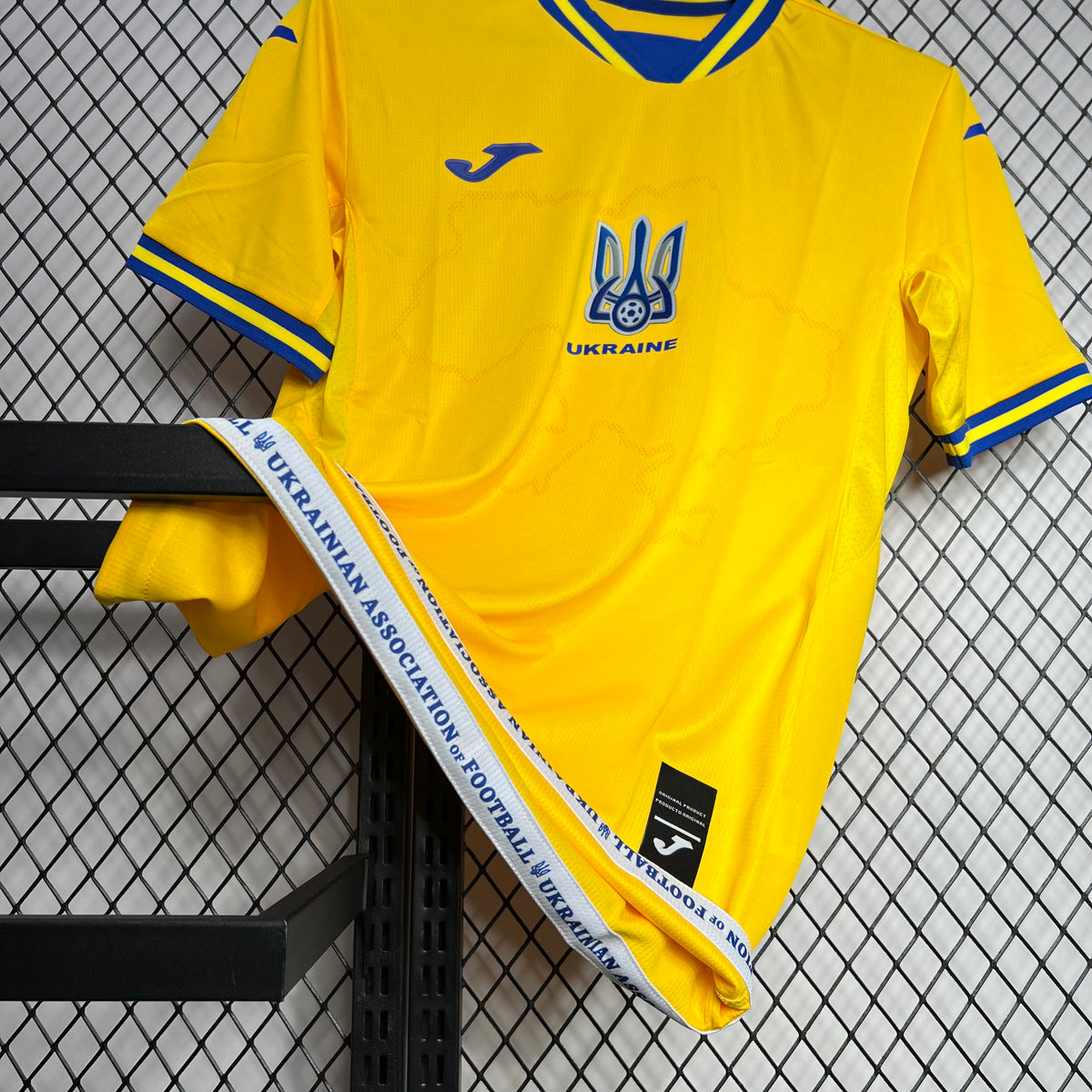 Camiseta Ucrania Local 2024 Versión Fan