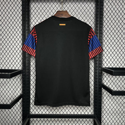 Camiseta FC Barcelona Pre Partido 2024/25 Versión Fan