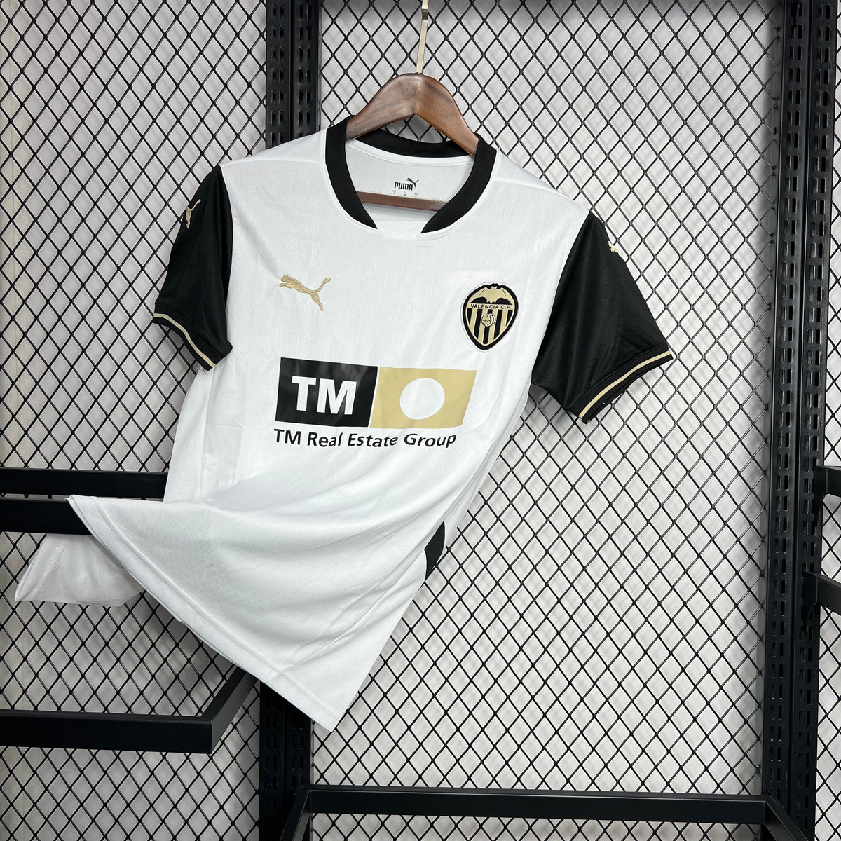Camiseta Valencia Local 2024/25 Versión Fan