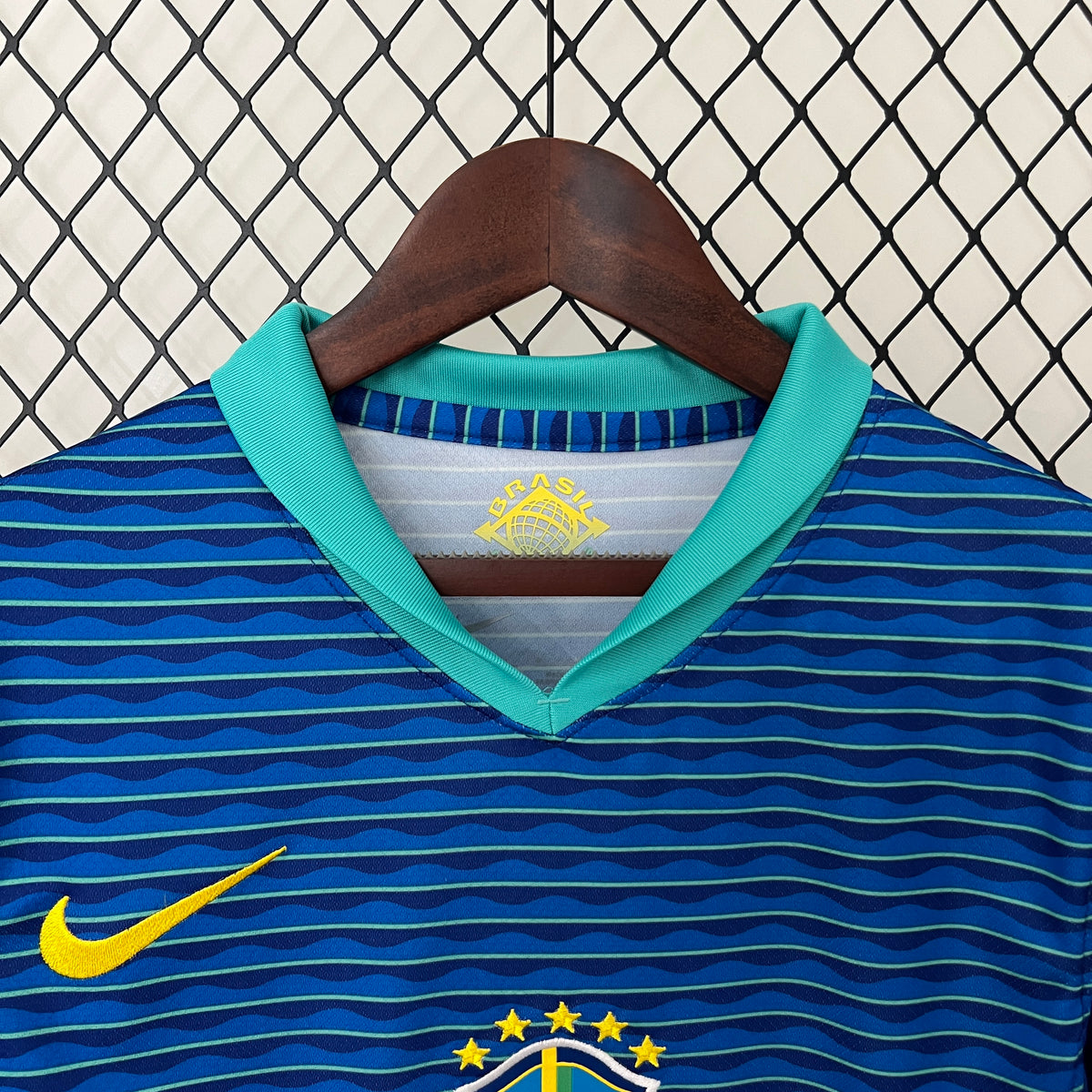 Camiseta Brasil Visita 2024 Versión Mujer