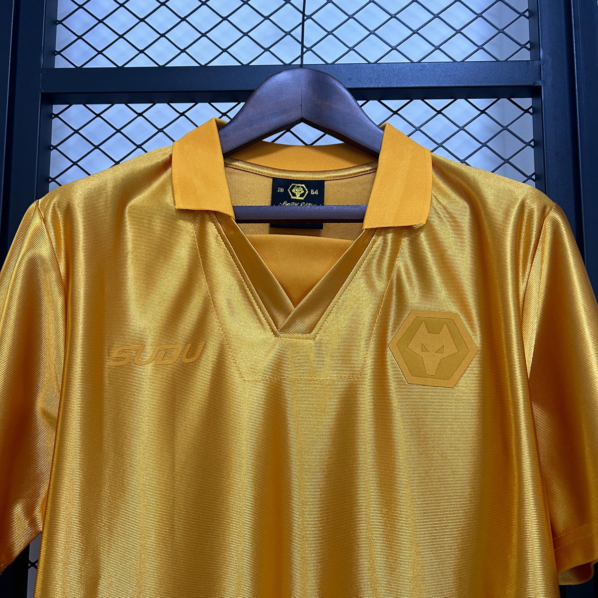 Camiseta Wolves 70 Aniversario 2025/26 Versión Fan