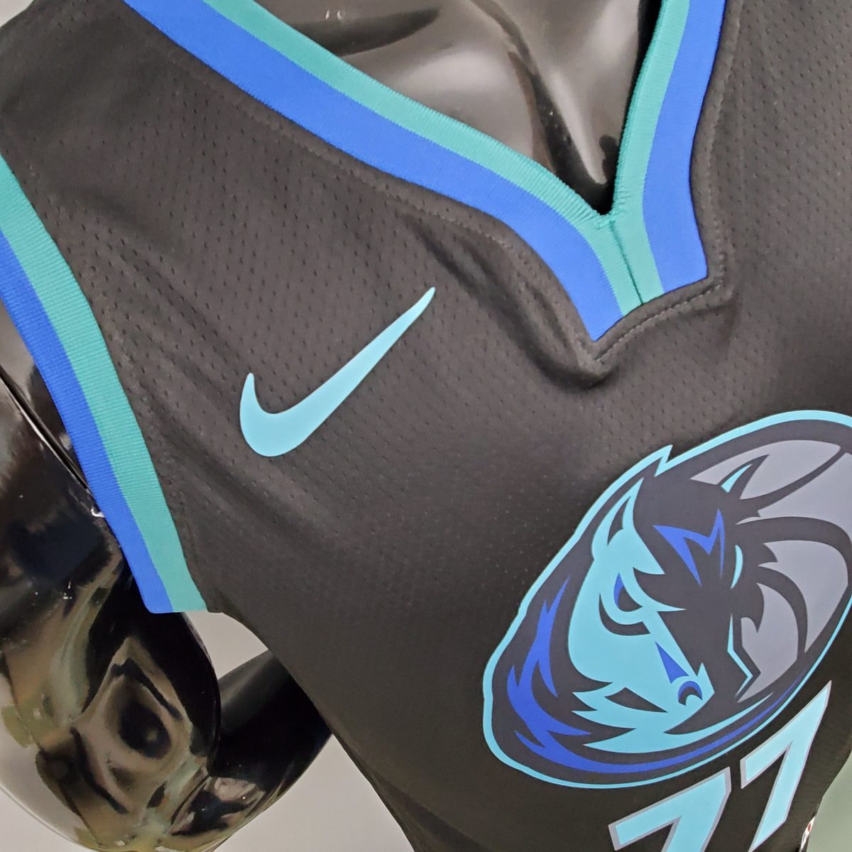 Camiseta Dallas Mavericks Camiseta Negra