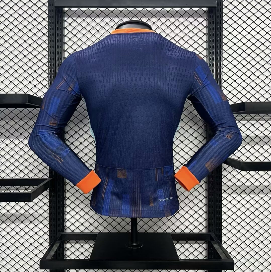 Camiseta Países Bajos Visita 2024 Versión Jugador Manga Larga