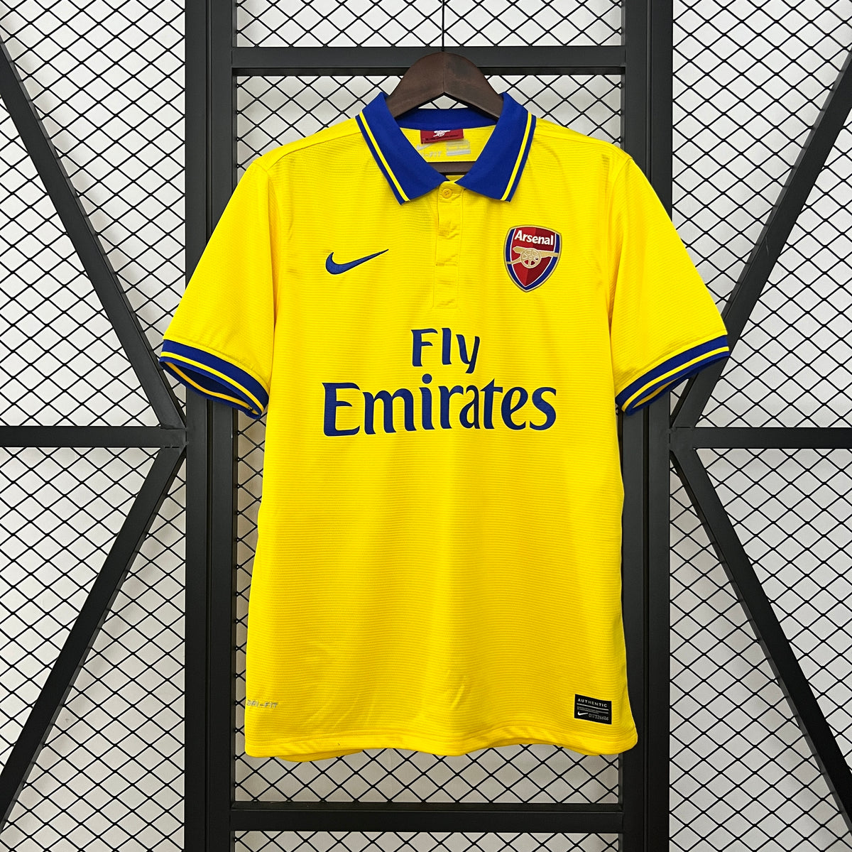 Camiseta Arsenal Visita Retro 2013/14 Versión Fan