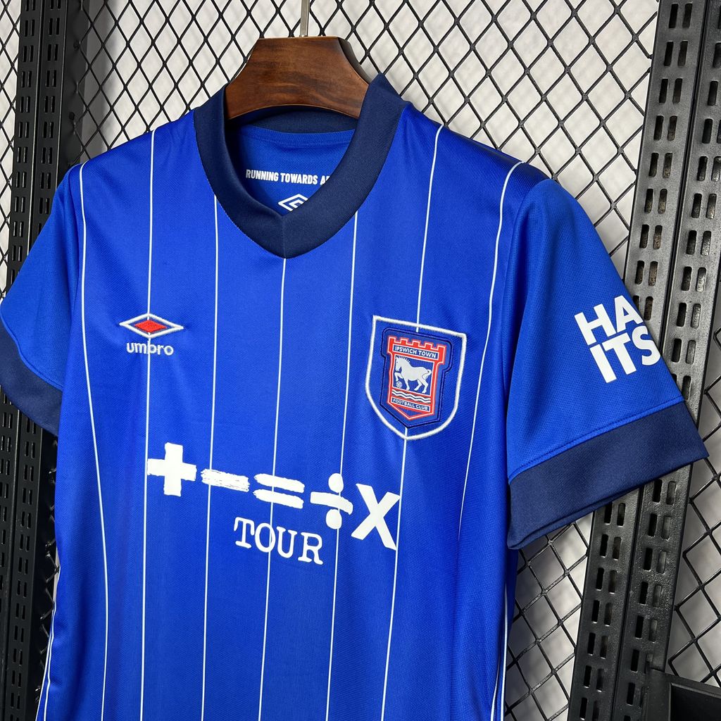 Camiseta Ipswich Town Local 2024/25 Versión Fan