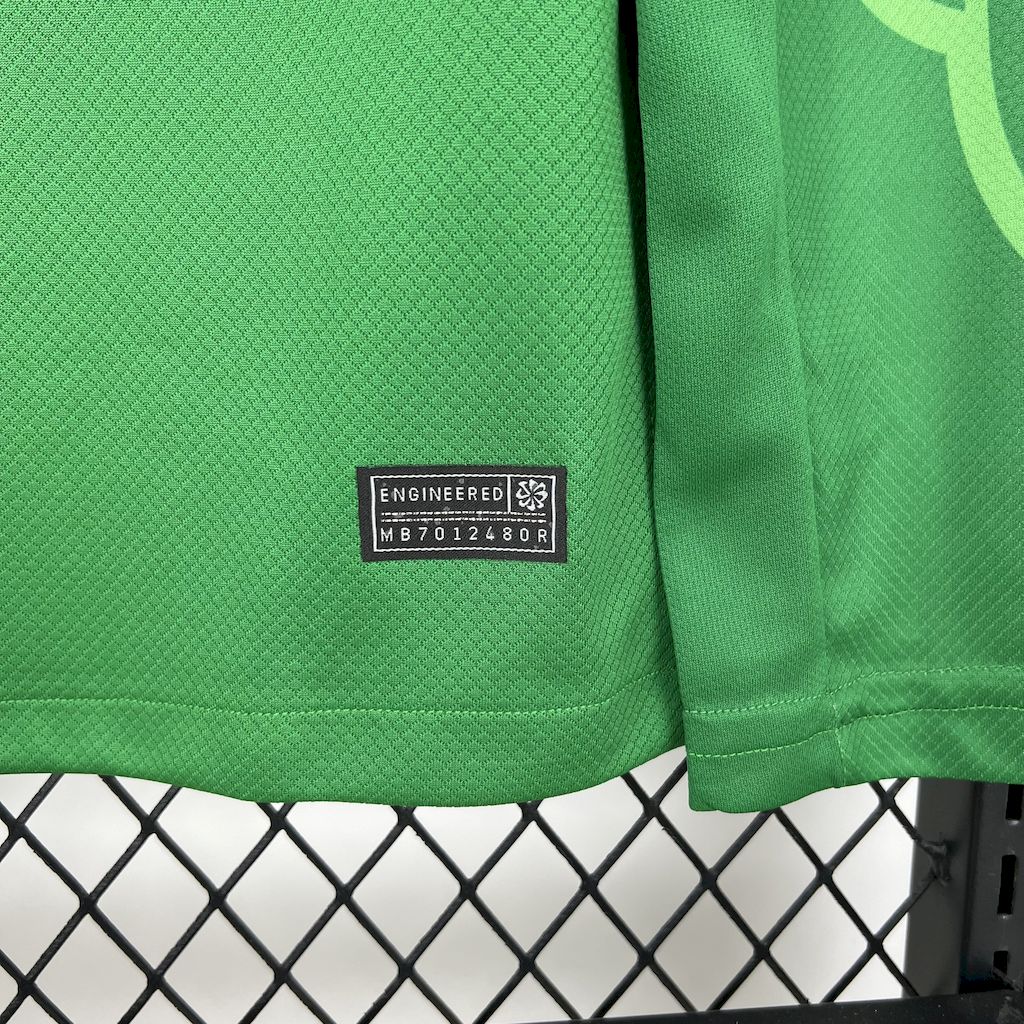 Camiseta Paris Saint-Germain Portero Verde 2025/26 Manga Larga Versión Fan