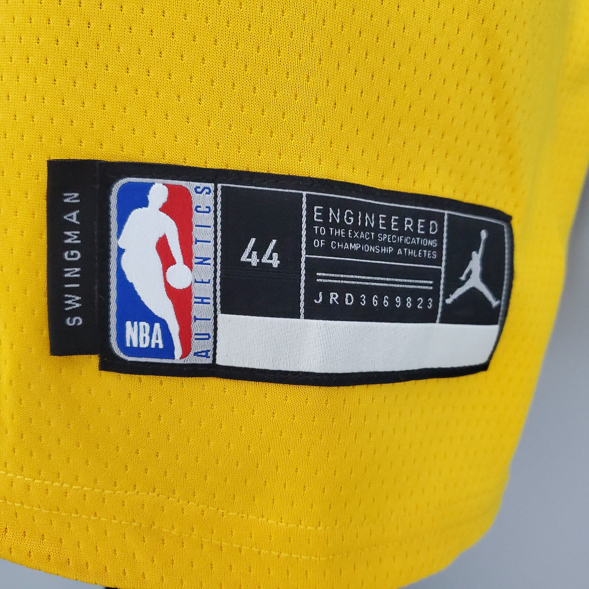 Camiseta Utah Jazz "Yellow Theme" Amarilla
