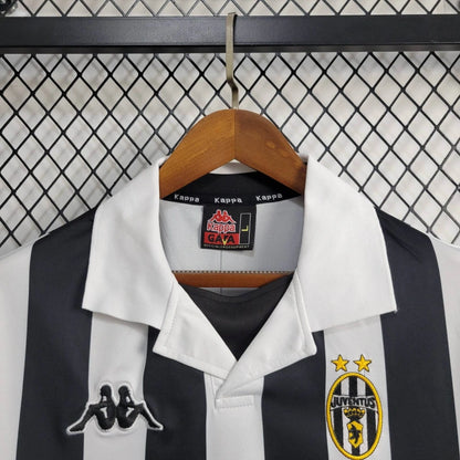 Camiseta Juventus Retro Local Manga Larga 1999/00
