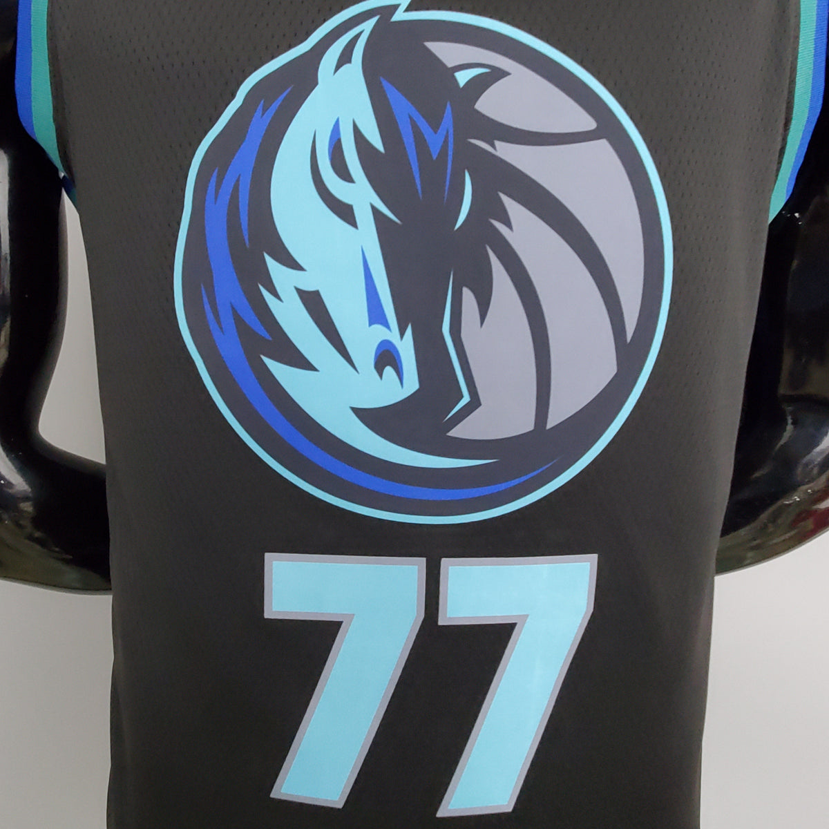 Camiseta Dallas Mavericks Camiseta Negra