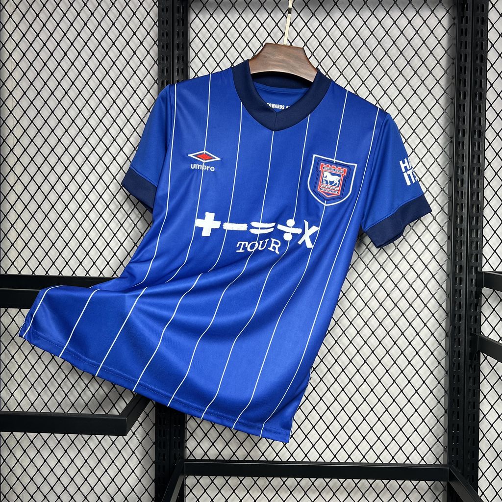 Camiseta Ipswich Town Local 2024/25 Versión Fan