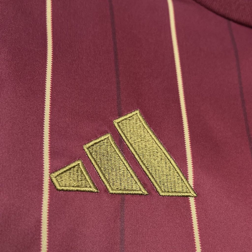 Camiseta AS Roma Local 2024/25 Versión Fan