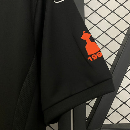 Camiseta Colo Colo Visita Retro 2004/05 Versión Fan