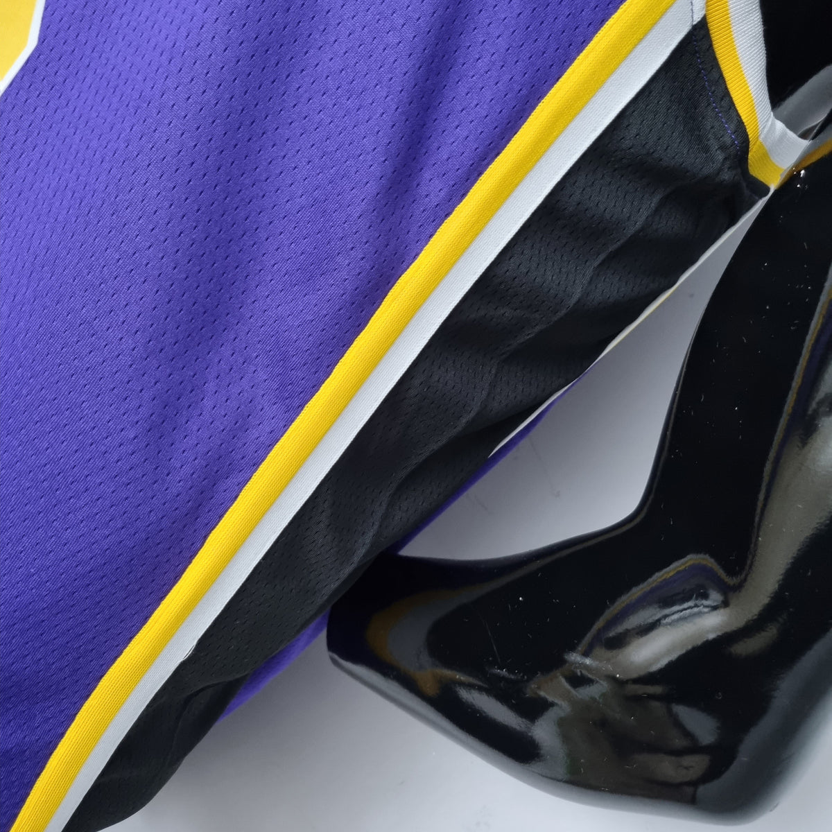 Camiseta LA Lakers Clásica Morada Jordan 2022/23 Versión Fan