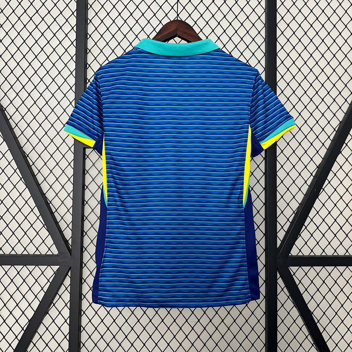 Camiseta Brasil Visita 2024 Versión Mujer