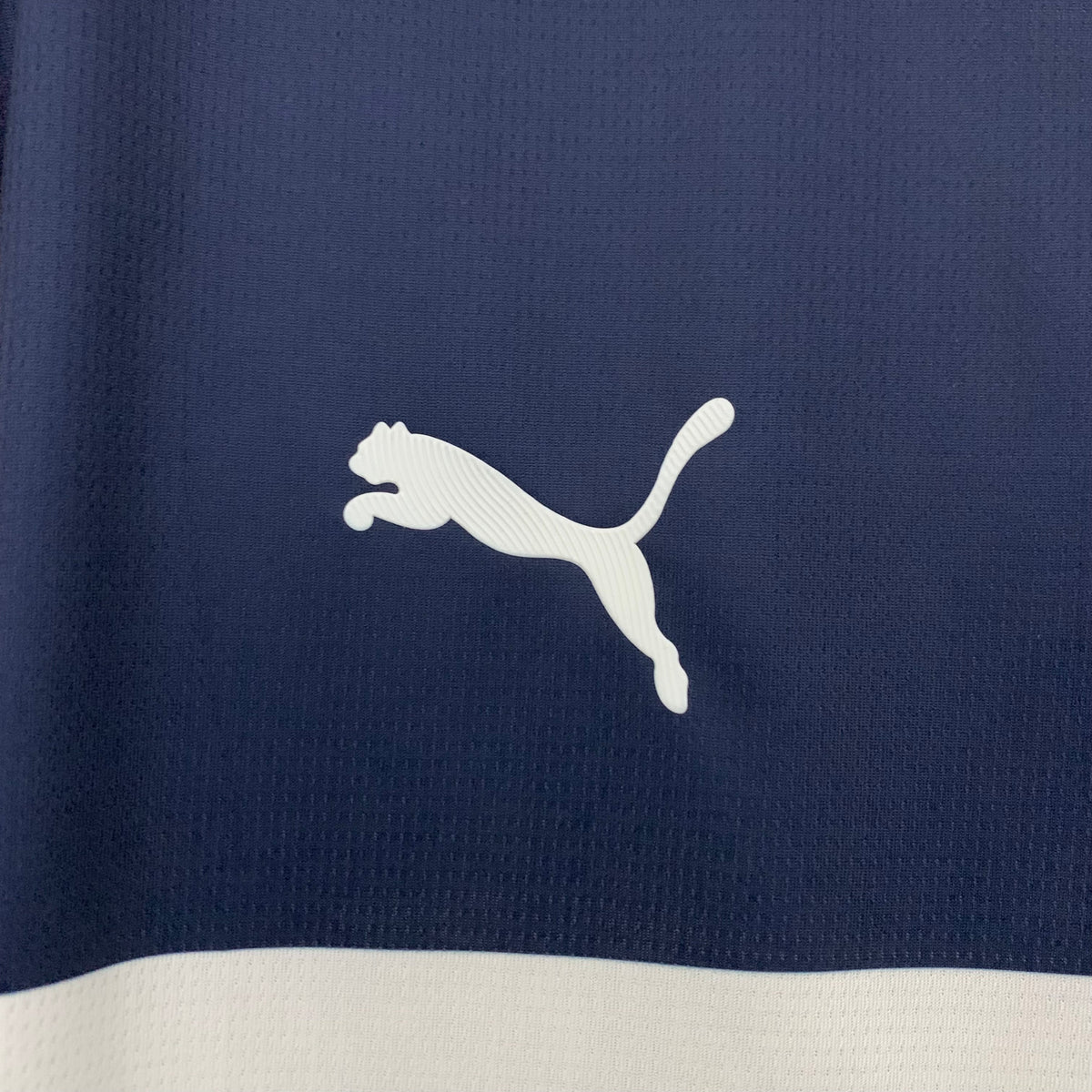 Camiseta Universidad Católica Visita 2025/26 Versión Fan