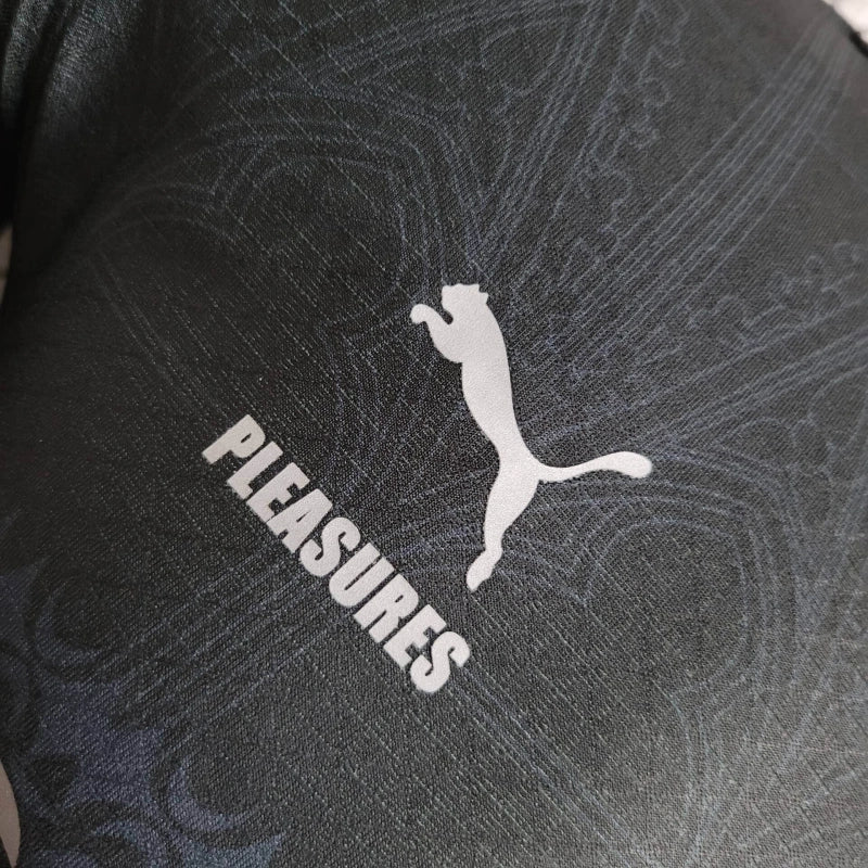 Camiseta AC Milán "Pleasures" Negra 2023/24 Versión Jugador