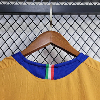 Camiseta Juventus Retro Tercera 2005/06 Versión Fan