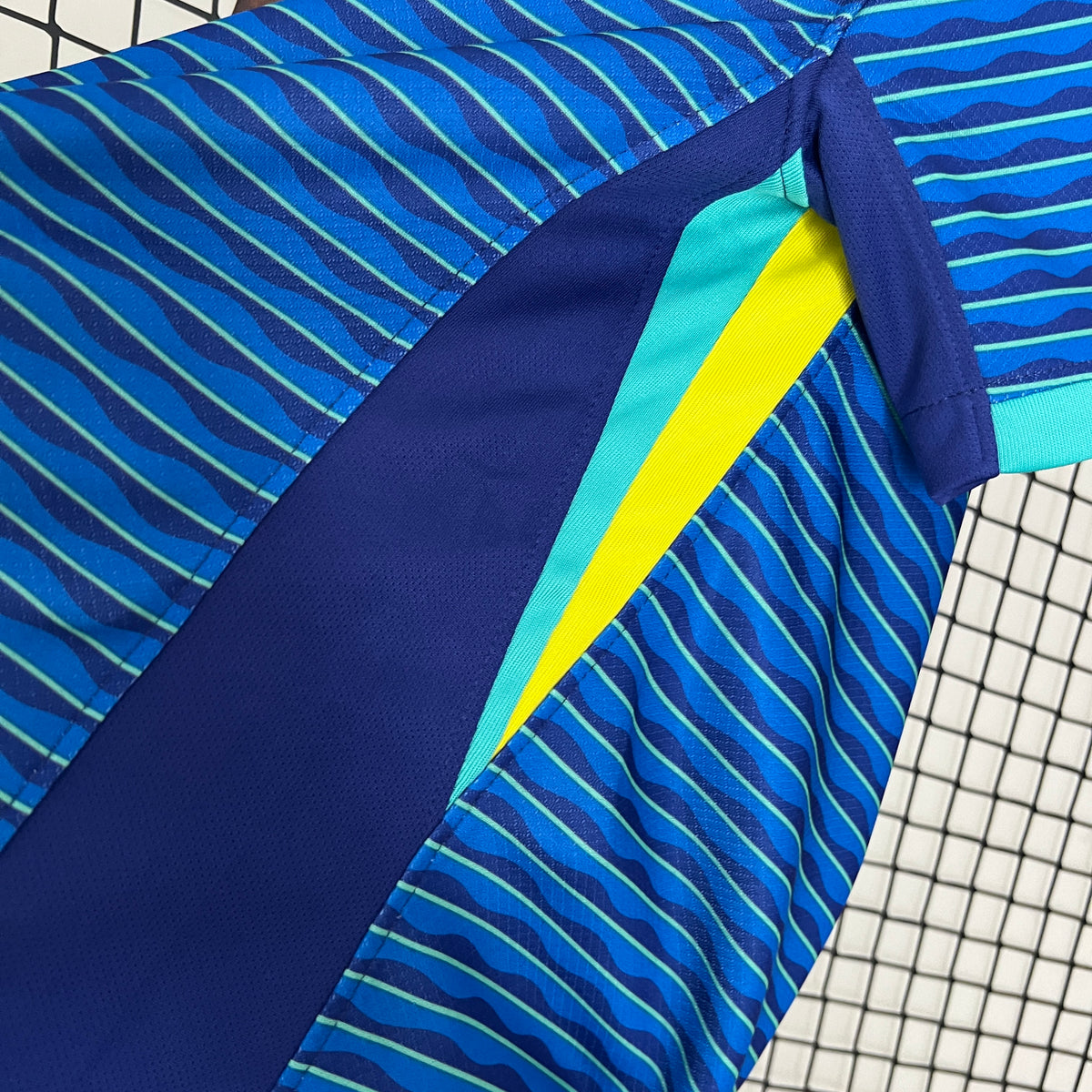 Camiseta Brasil Visita 2024 Versión Mujer