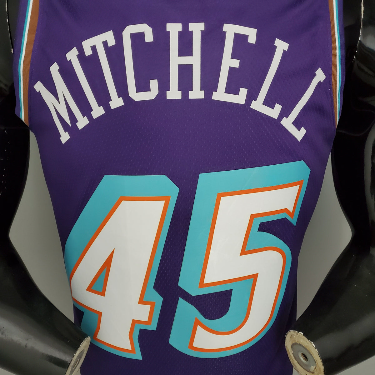 Camiseta Utah Jazz "Retro Mountain" Morada
