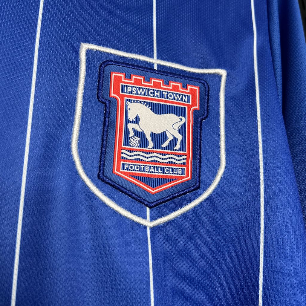 Camiseta Ipswich Town Local 2024/25 Versión Fan