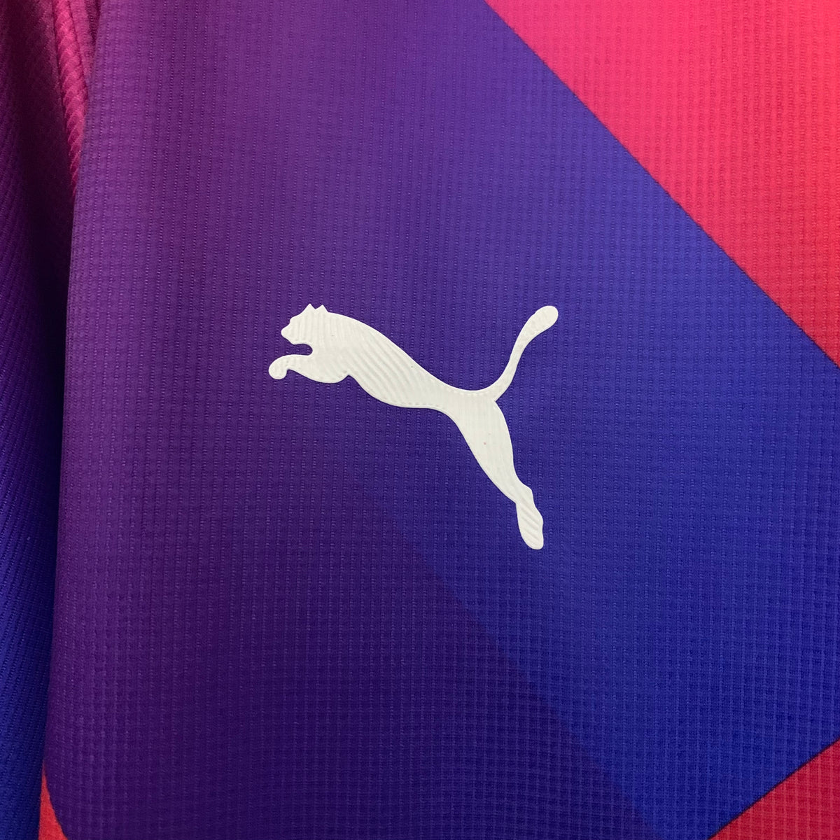 Camiseta Universidad Católica Tercera 2025/26 Versión Fan