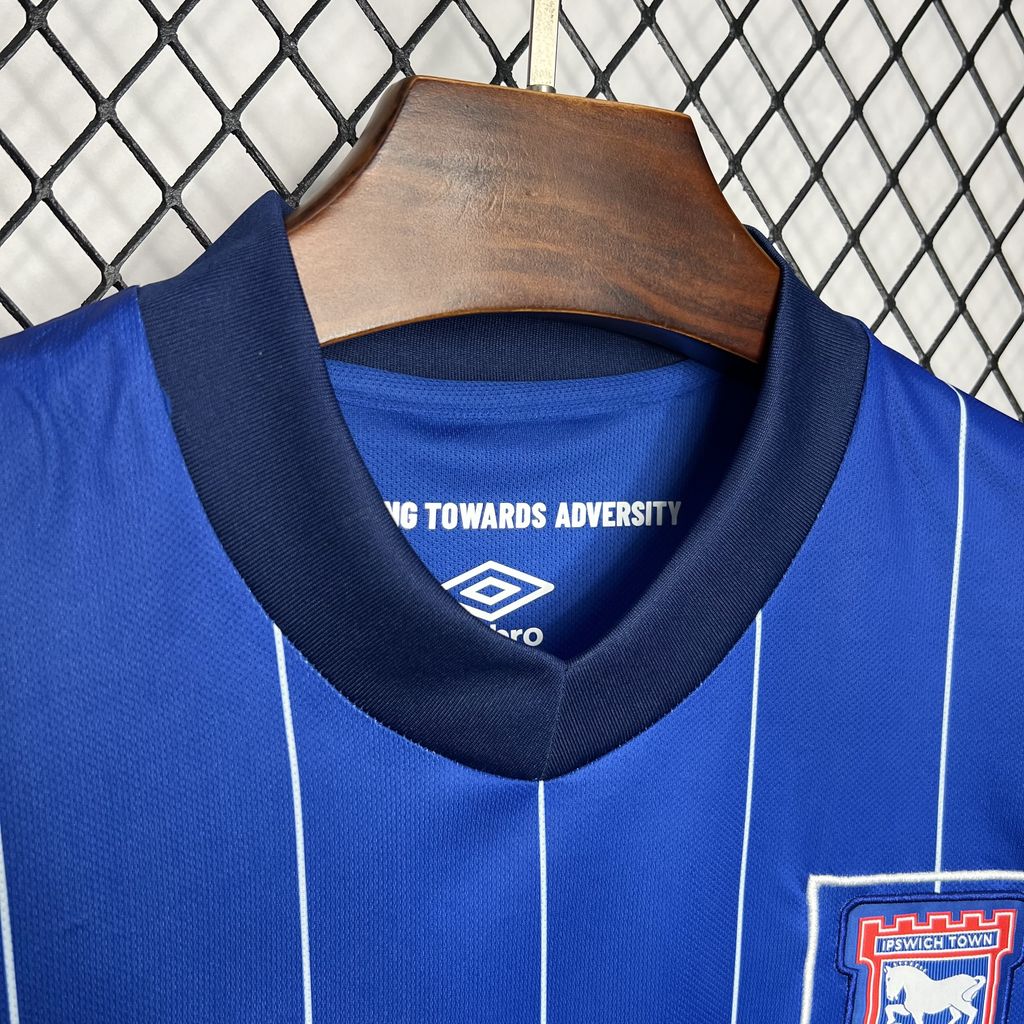 Camiseta Ipswich Town Local 2024/25 Versión Fan