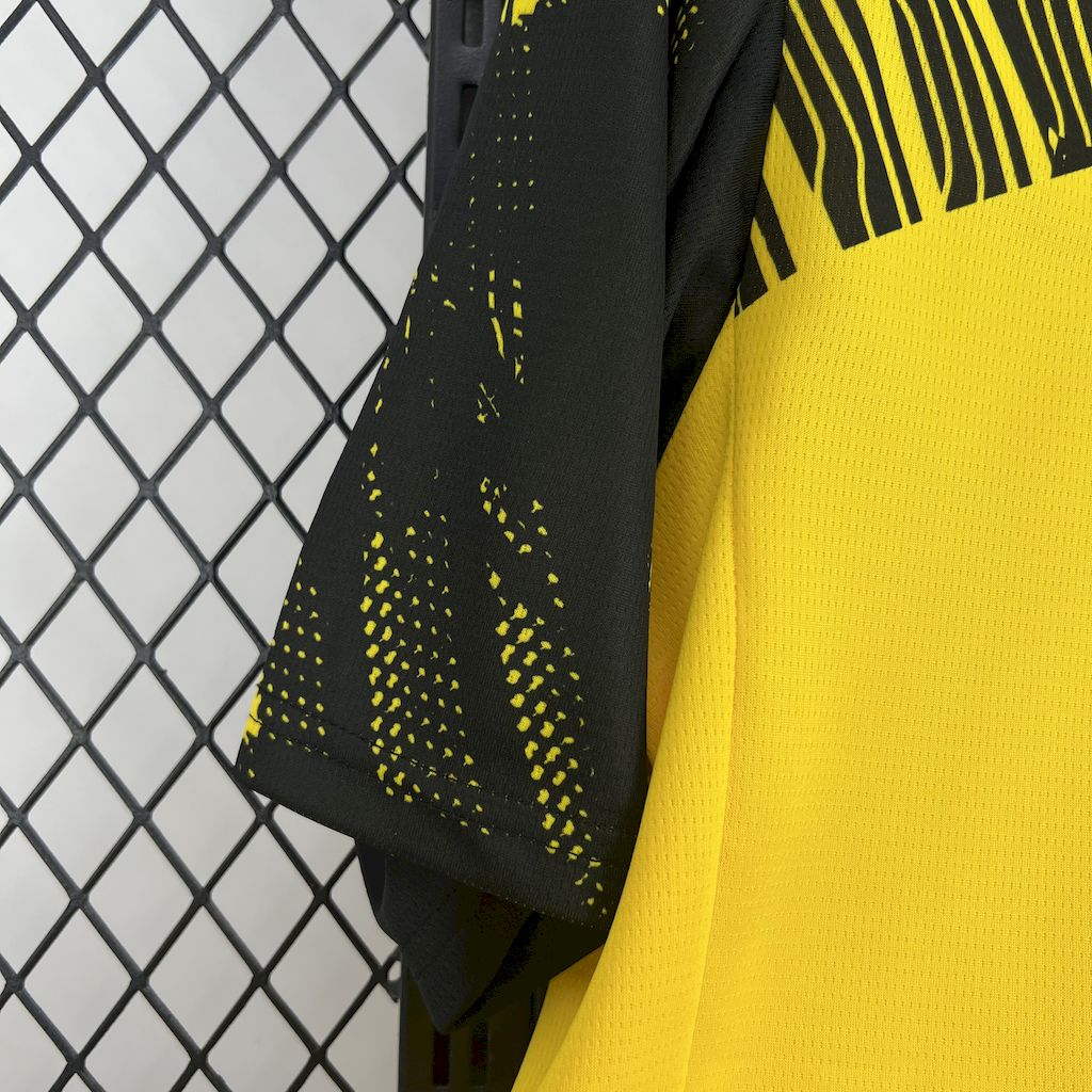 Camiseta Borussia Dortmund Local 2025/26 Versión Fan