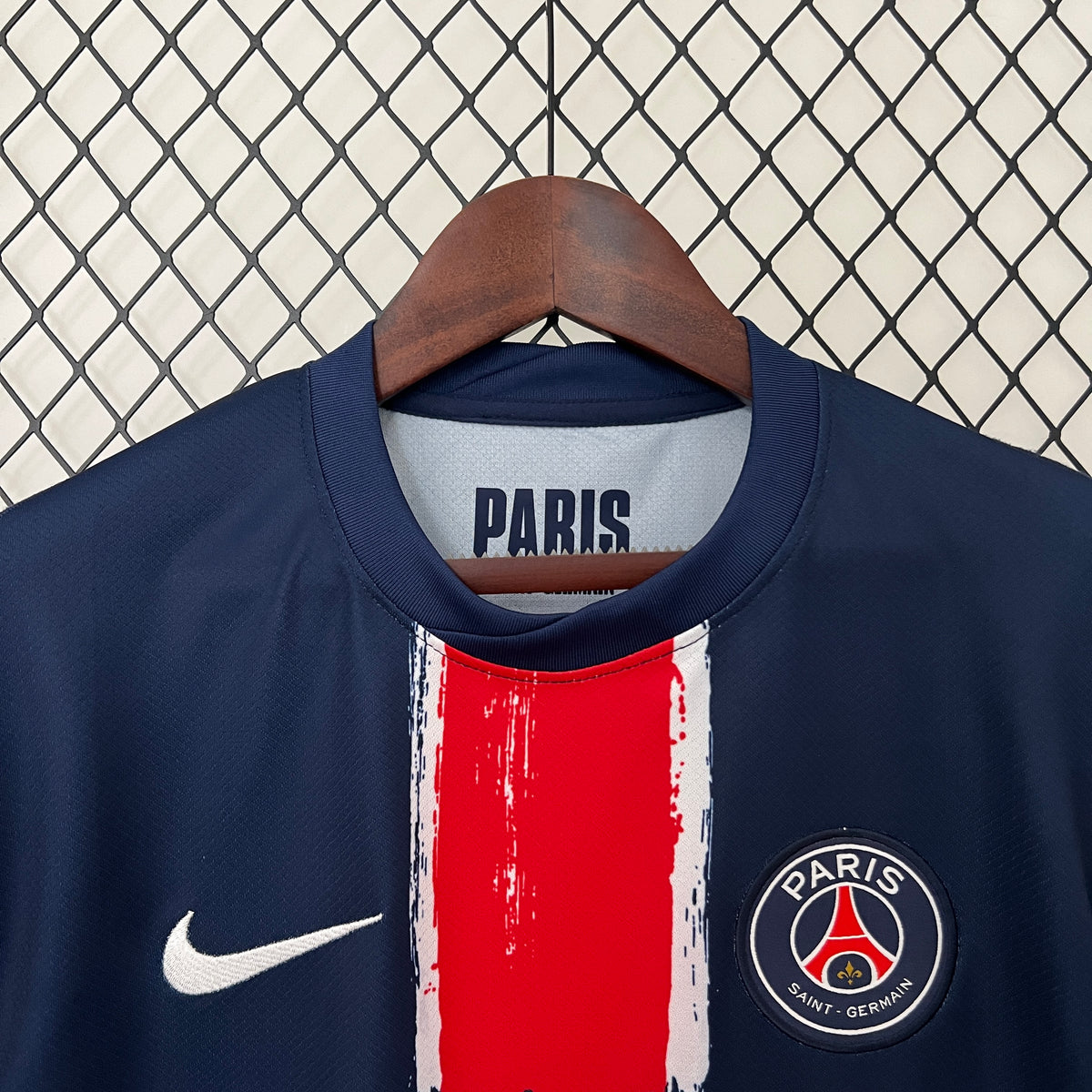 Camiseta Paris Saint-Germain Local 2024/25 Versión Fan