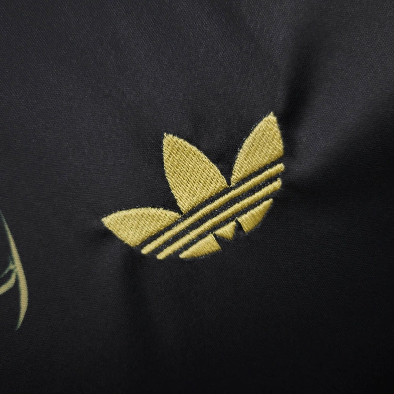 Camiseta Real Madrid "Especial Dragon Negro" 2024/25 Versión Fan