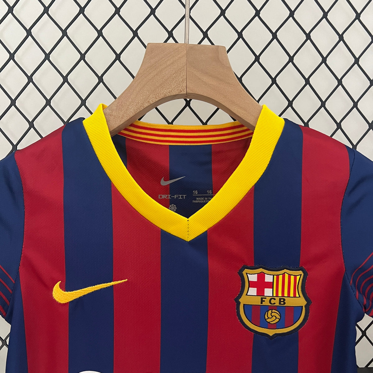 Barcelona Retro Kit Niños Local 2013/14