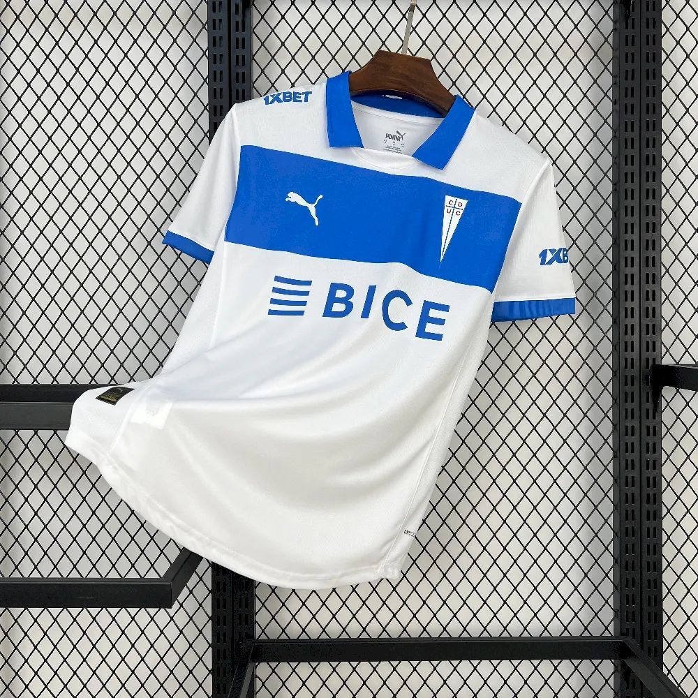 Camiseta Universidad Católica Local 2025 Versión Fan
