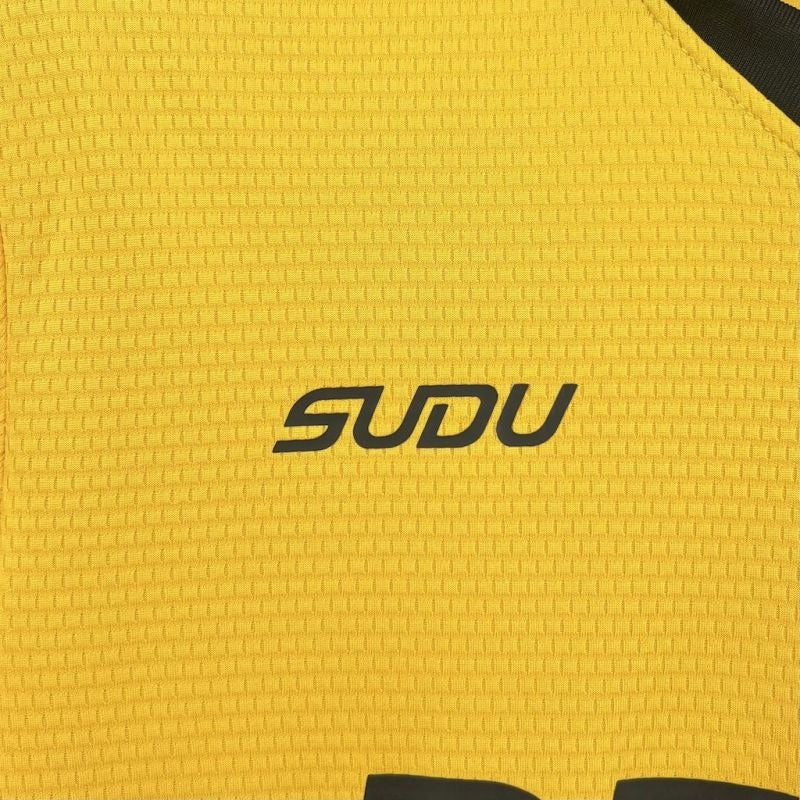 Camiseta Wolves Local 2025/26 Versión Fan