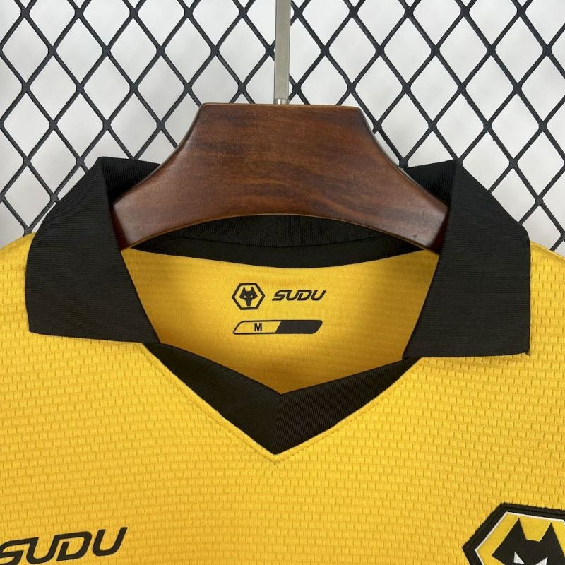 Camiseta Wolves Local 2025/26 Versión Fan