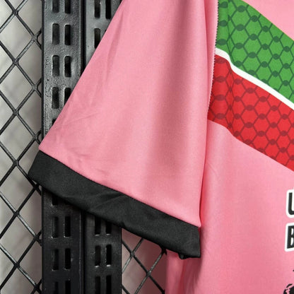 Camiseta Palestino "Graffiti Rosado" 2024/25 Versión Fan