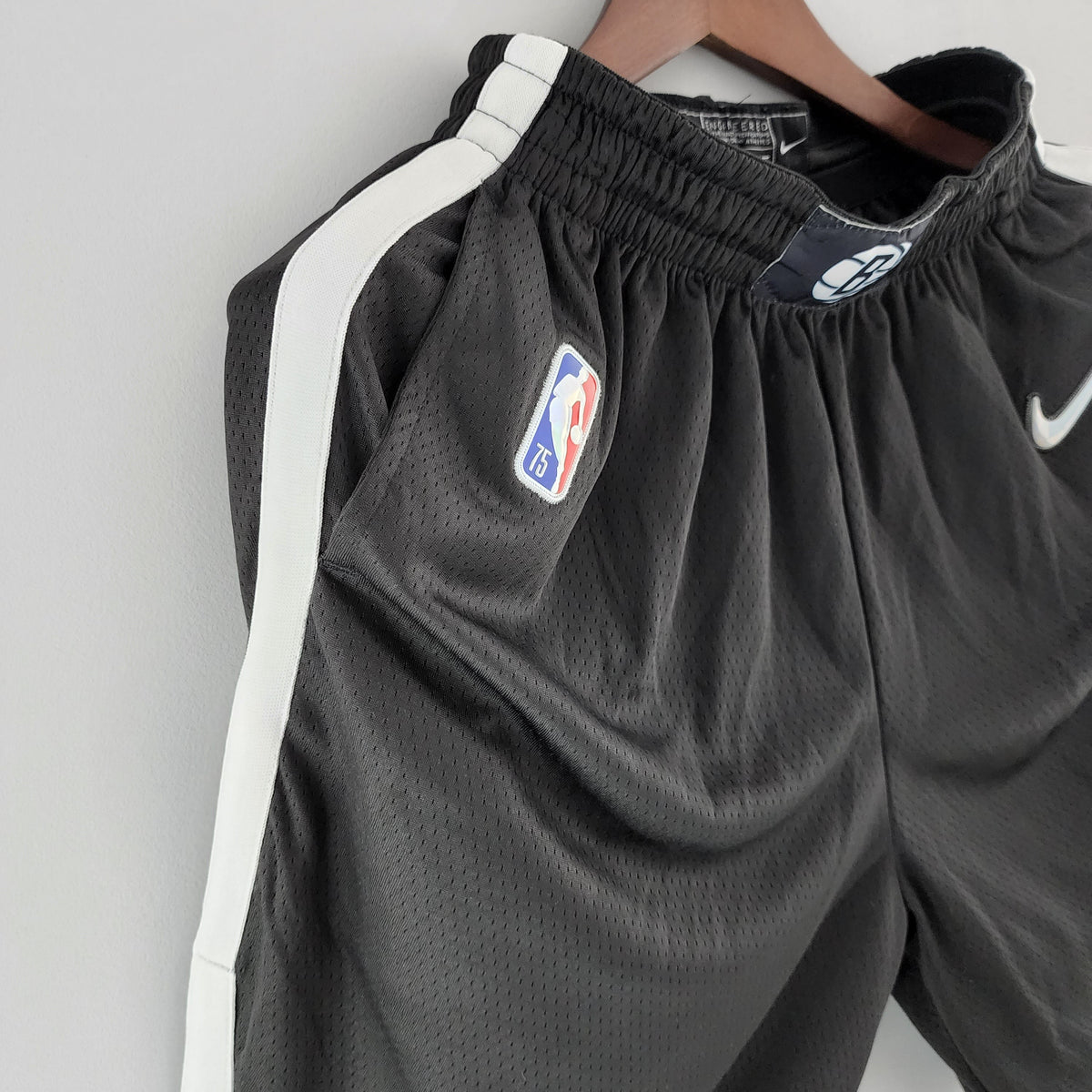 Camiseta NBA 75 Aniversario Brooklyn Nets Shorts Negros