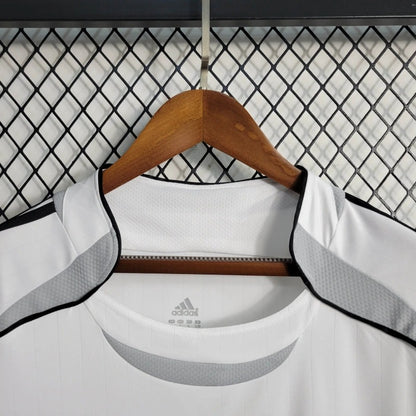Camiseta Real Madrid Local Retro 2006/07 Versión Fan