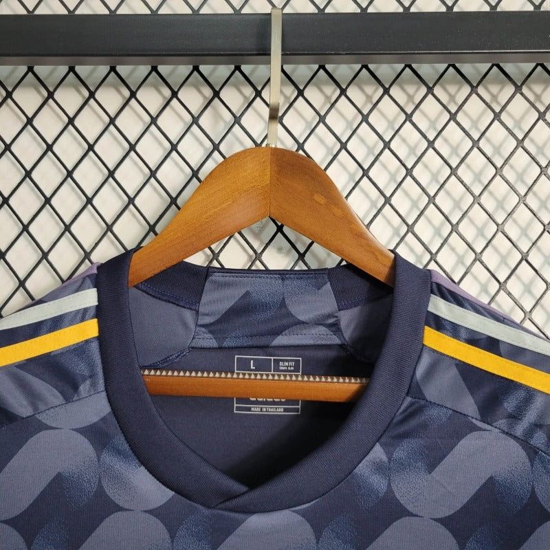 Camiseta Real Madrid Manga Larga Tercera 2023/24 Versión Fan
