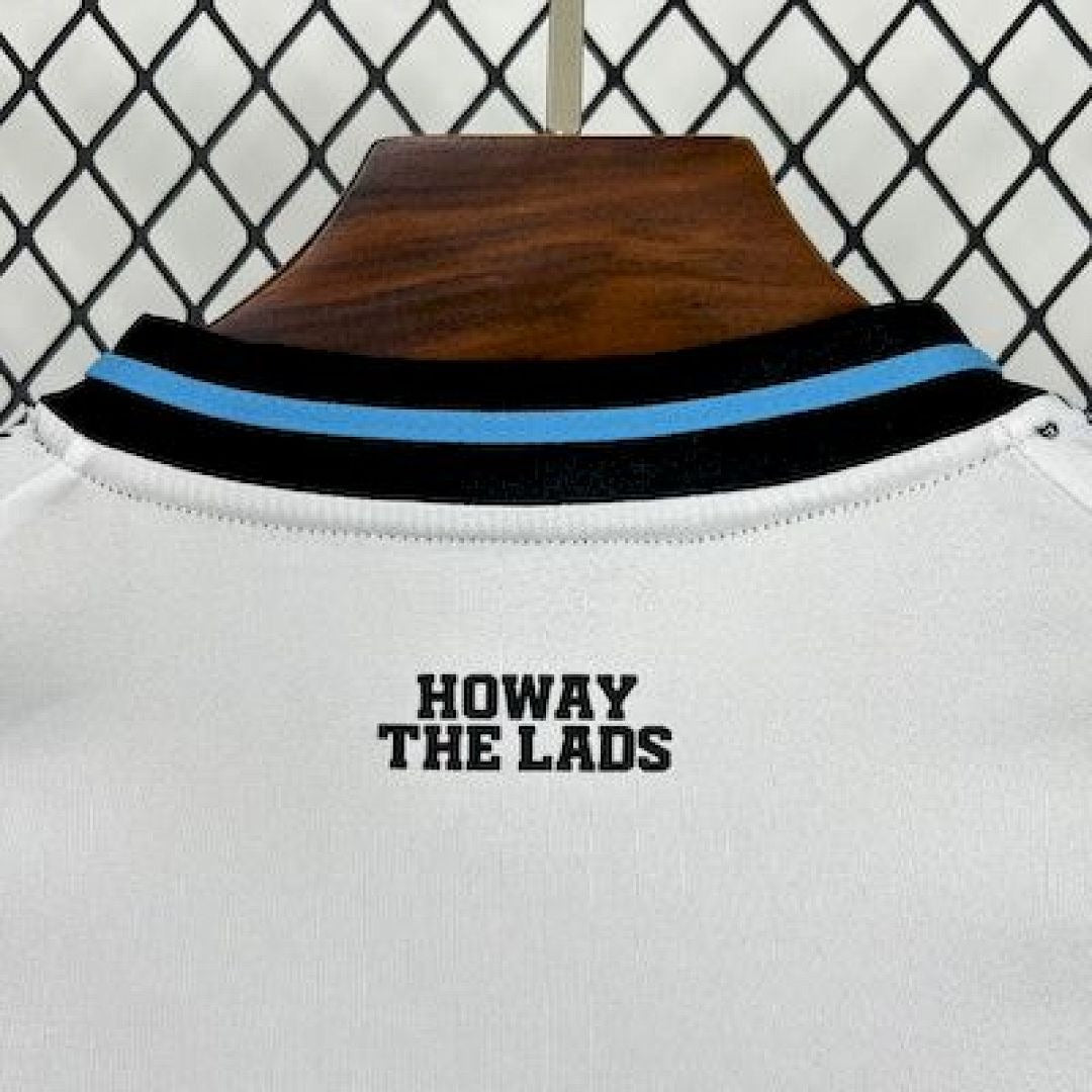 Camiseta Newcastle Local 2025/26 Versión Fan