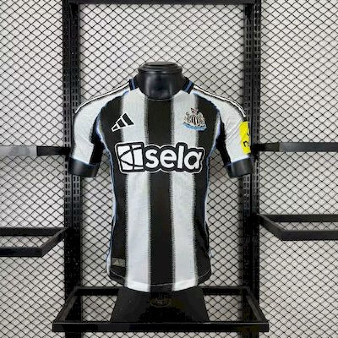 Camiseta Newcastle Local 2025/26 Versión Jugador