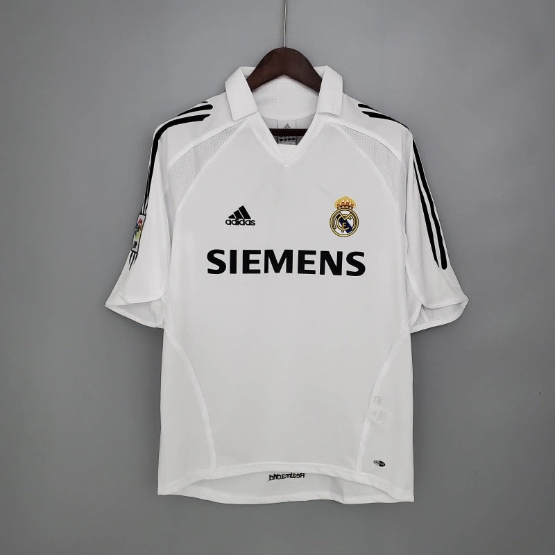 Camiseta Real Madrid Local Retro 2005/06 Versión Fan