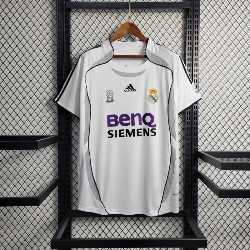 Camiseta Real Madrid Local Retro 2006/07 Versión Fan