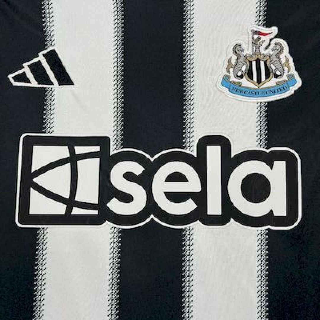Camiseta Newcastle Manga Larga Local 2025/26 Versión Fan