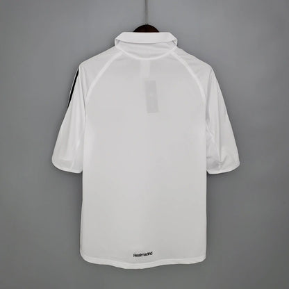 Camiseta Real Madrid Local Retro 2005/06 Versión Fan