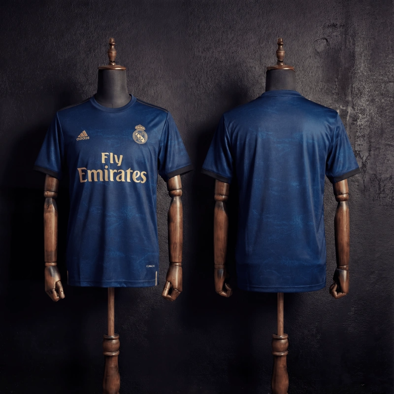 Camiseta Real Madrid Local Retro 2019/20 Versión Fan
